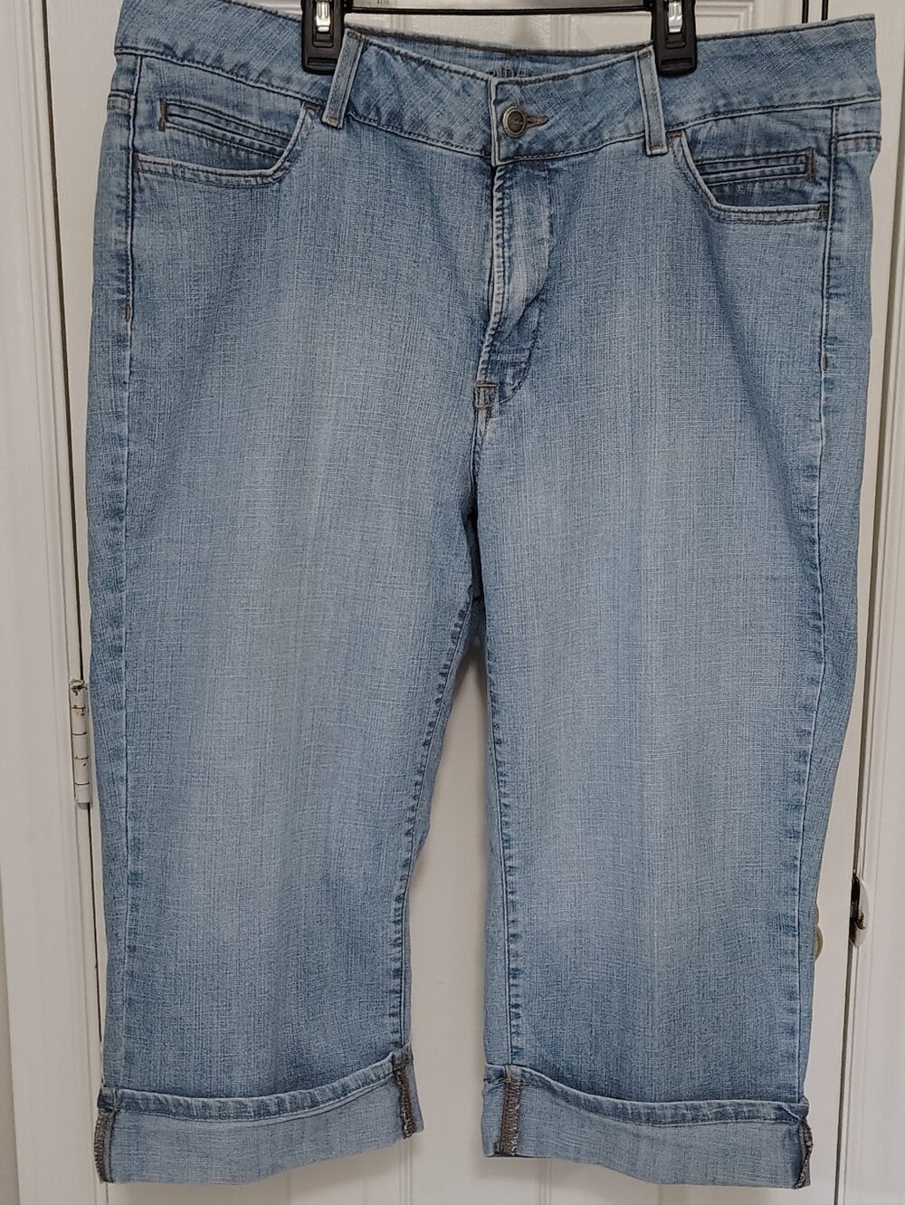 Riders by Lee Light Blue Cropped Jeans with Cuffed Hem